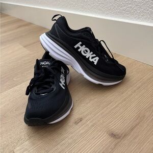 Hoka Bondi 8 Sneakers